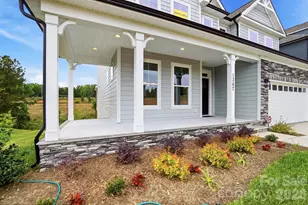 1367 Knob Crk Dr, Gastonia, NC 28054 - Photo 3