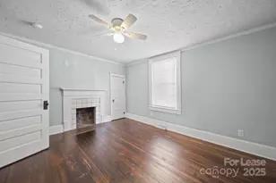 813 E 35th St, Charlotte, NC 28205 - Photo 23