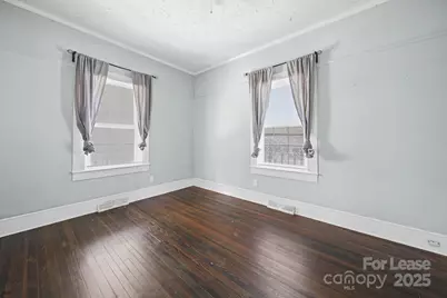 813 E 35th Street, Charlotte, NC 28205 - Photo 25