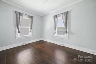 813 E 35th St, Charlotte, NC 28205 - Photo 25