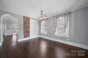 813 E 35th St, Charlotte, NC 28205 - Photo 7