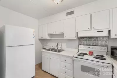 918 McAlway Road #B, Charlotte, NC 28211 - Photo 13