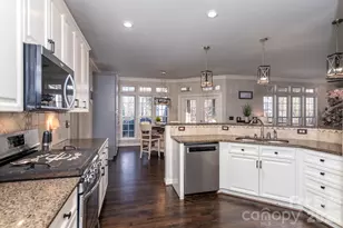 130 Haddington Pl, Mooresville, NC 28115 - Photo 5