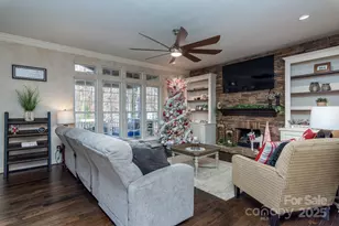 130 Haddington Pl, Mooresville, NC 28115 - Photo 3