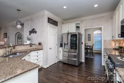 130 Haddington Place, Mooresville, NC 28115 - Photo 3