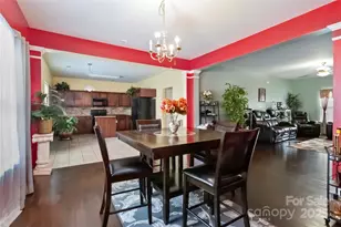 8128 Nikki Cole Dr, Charlotte, NC 28215 - Photo 7