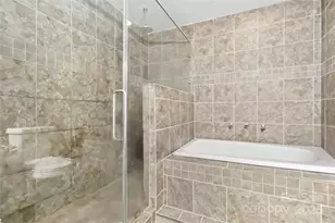 8128 Nikki Cole Dr, Charlotte, NC 28215 - Photo 17