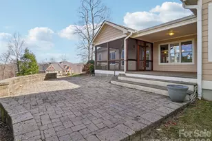 959 Silverglen Wy, Hendersonville, NC 28792 - Photo 11