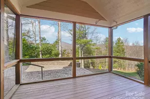 959 Silverglen Wy, Hendersonville, NC 28792 - Photo 9