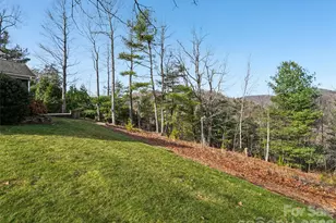 959 Silverglen Wy, Hendersonville, NC 28792 - Photo 9