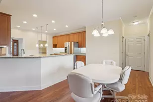 959 Silverglen Wy, Hendersonville, NC 28792 - Photo 17