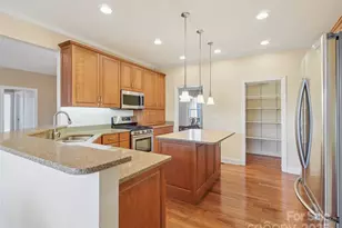 959 Silverglen Wy, Hendersonville, NC 28792 - Photo 15