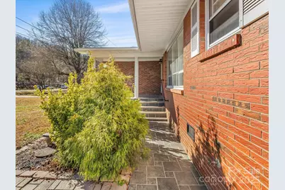 930 W Old Hwy 70 Highway, Old Fort, NC 28762 - Photo 3