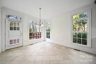 3015 Hamptonbrook Dr, Gastonia, NC 28056 - Photo 13