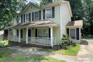 2819 Royal Ridge Ln, Charlotte, NC 28212 - Photo 1