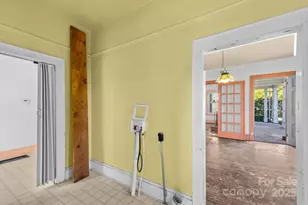 1011 Ashe Ave NW, Lenoir, NC 28645 - Photo 21