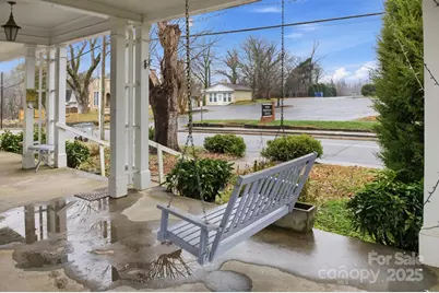 1011 Ashe Avenue NW, Lenoir, NC 28645 - Photo 35