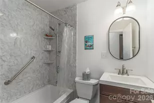 65 Lakeview St, Clyde, NC 28721 - Photo 13