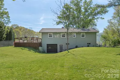 65 Lakeview Street, Clyde, NC 28721 - Photo 3