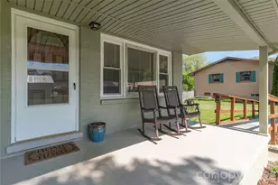 65 Lakeview St, Clyde, NC 28721 - Photo 21