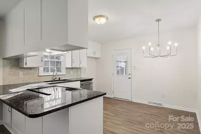 205 Peyton Court, Waxhaw, NC 28173 - Photo 7