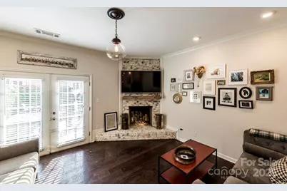 520 N Poplar Street #I, Charlotte, NC 28202 - Photo 5