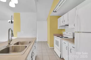 11615 Antebellum Dr, Charlotte, NC 28273 - Photo 13