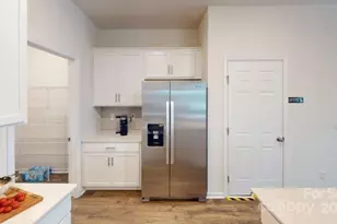 1101 37th Ave Lane NE, Hickory, NC 28601 - Photo 7