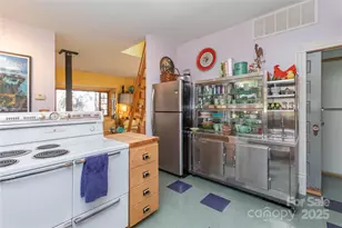 297 Hillside St, Asheville, NC 28801 - Photo 9