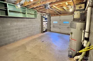 297 Hillside St, Asheville, NC 28801 - Photo 35