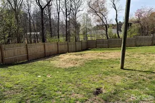 126 Laura Rd, Mooresville, NC 28117 - Photo 9