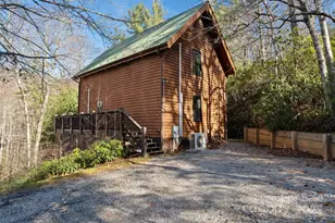 100 Bear Den Mountain View Dr, Spruce Pine, NC 28777 - Photo 21