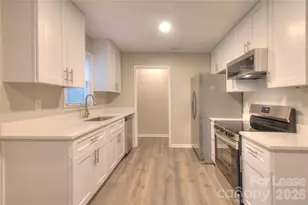 1024 Sharon Dr, Waxhaw, NC 28173 - Photo 1