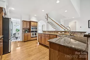 10834 Rogalla Dr, Charlotte, NC 28277 - Photo 13