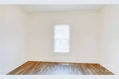 1003 N Cannon Boulevard, Kannapolis, NC 28083 - Photo 9