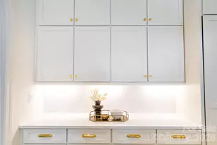 1118 Kingscross Dr, Charlotte, NC 28211 - Photo 17