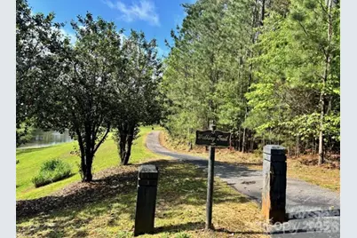 5501 Bridgewater Drive, Granite Falls, NC 28630 - Photo 9