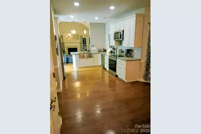 12702 Landing Green Drive, Charlotte, NC 28277 - Photo 7