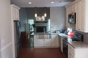 12702 Landing Green Dr, Charlotte, NC 28277 - Photo 7