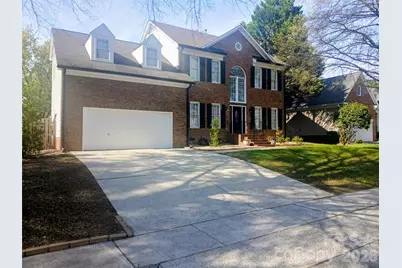 12702 Landing Green Drive, Charlotte, NC 28277 - Photo 3