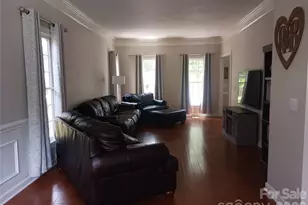 12702 Landing Green Dr, Charlotte, NC 28277 - Photo 17