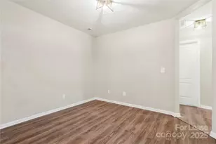 530 Stonehenge Dr, Rock Hill, SC 29730 - Photo 5