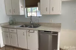 526 Hillcrest Dr, North Augusta, SC 29841 - Photo 9