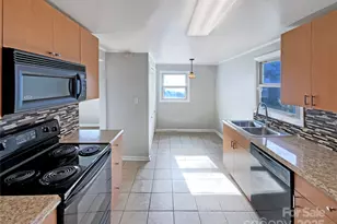 212 N Morris St, Kings Mountain, NC 28052 - Photo 3