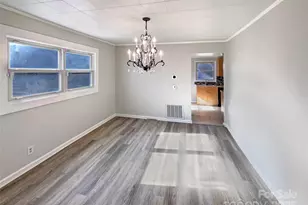 212 N Morris St, Kings Mountain, NC 28052 - Photo 7