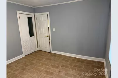2505 Moreland Street, Charlotte, NC 28208 - Photo 9