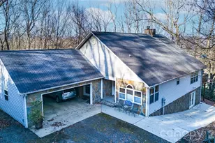 194 Ridgeview Dr, Whittier, NC 28789 - Photo 3