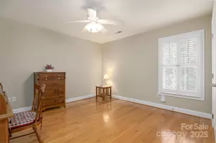 815 W Pointe Dr, Asheville, NC 28806 - Photo 19