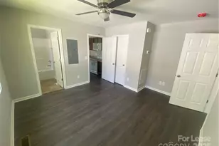 728 Pine St, Lincolnton, NC 28092 - Photo 7