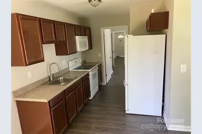 728 Pine Street, Lincolnton, NC 28092 - Photo 9